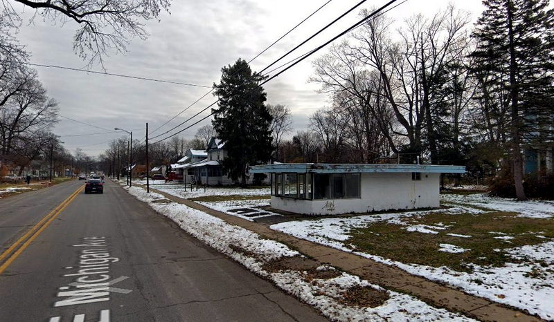 Dairy Queen - 2018 Street View (newer photo)